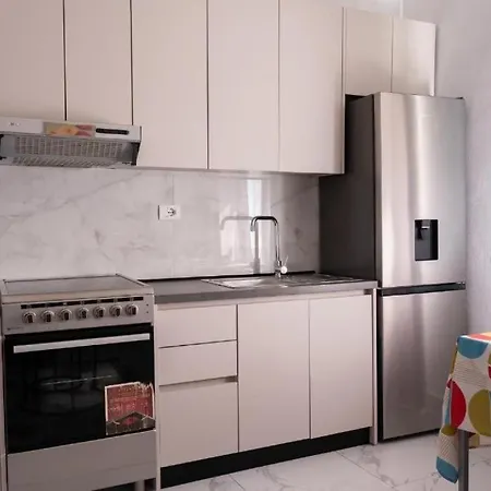 Central Stay Apartment Tirana